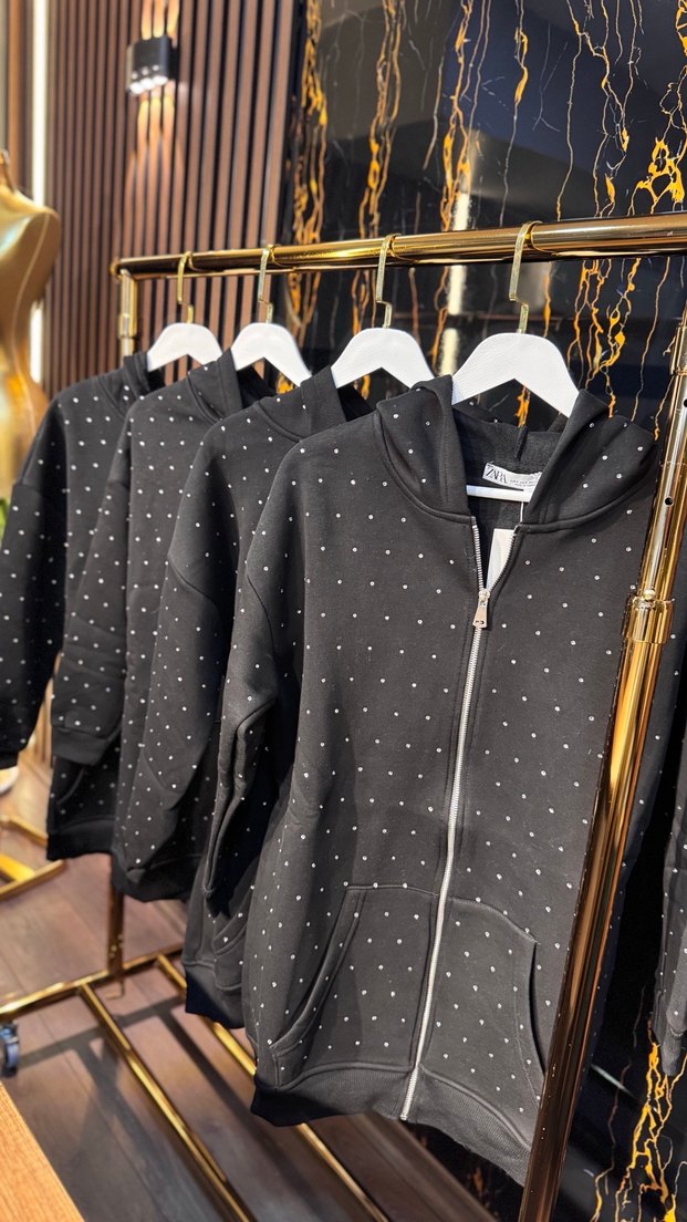 Siyah Kapüşonlu Uzun Kadın Ceket - Görsel 4