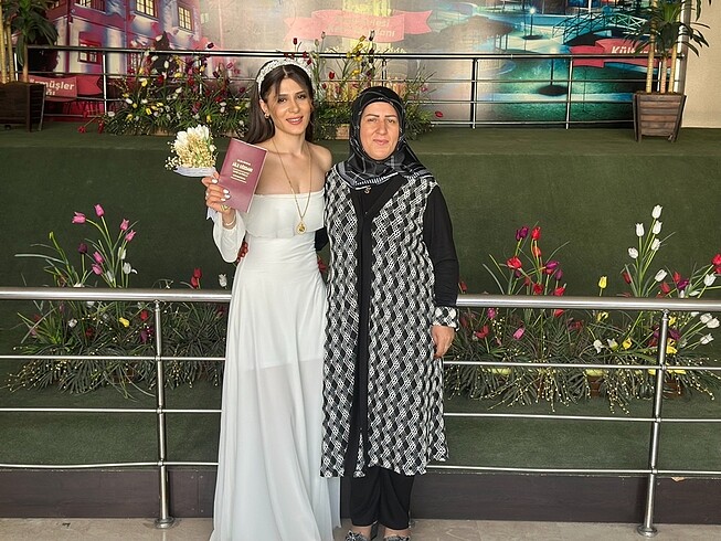 Nikah elbisesi