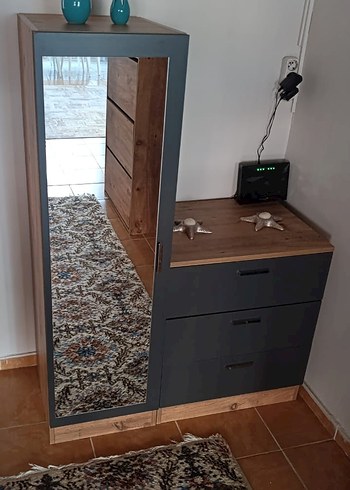 Aynalı şifonyer gardırop