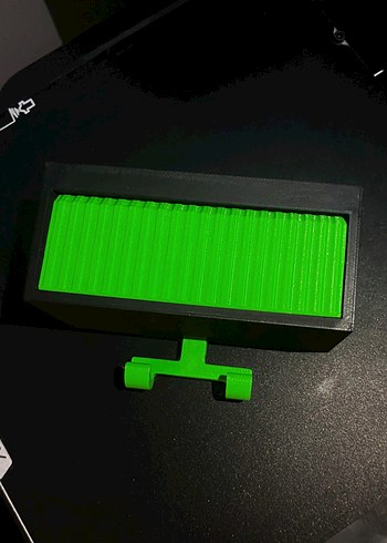 Beden Hotwheels Garaj Anahtarlık / Leaf