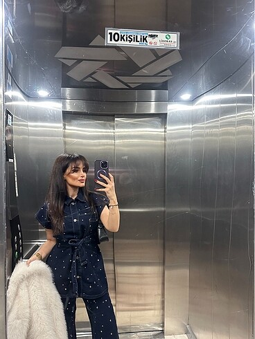 Zara Taşlı takım