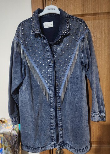 Nakışlı Düğmeli Mavi Denim Ceket