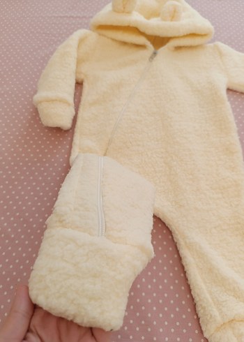 6 Ay Beden beyaz Renk peluş bebek tulum