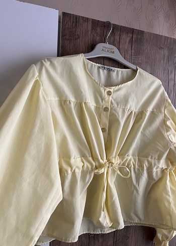 Sarı Düğmeli Kadın Keten Gömlek - Görsel 6
