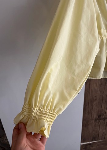 Sarı Düğmeli Kadın Keten Gömlek - Görsel 4