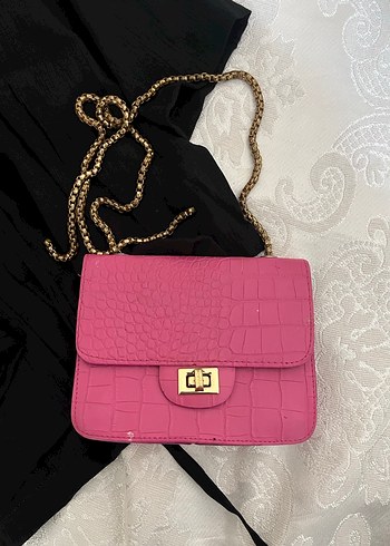 Pembe Zincir Detaylı Yılan Desenli Deri Çanta - Görsel 2