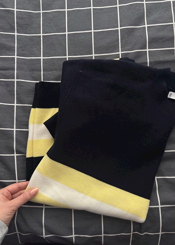 Sarı Çizgili Örgü Kadın Kazak - Görsel 4