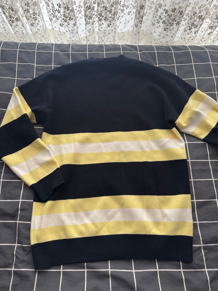 Sarı Çizgili Örgü Kadın Kazak - Görsel 3