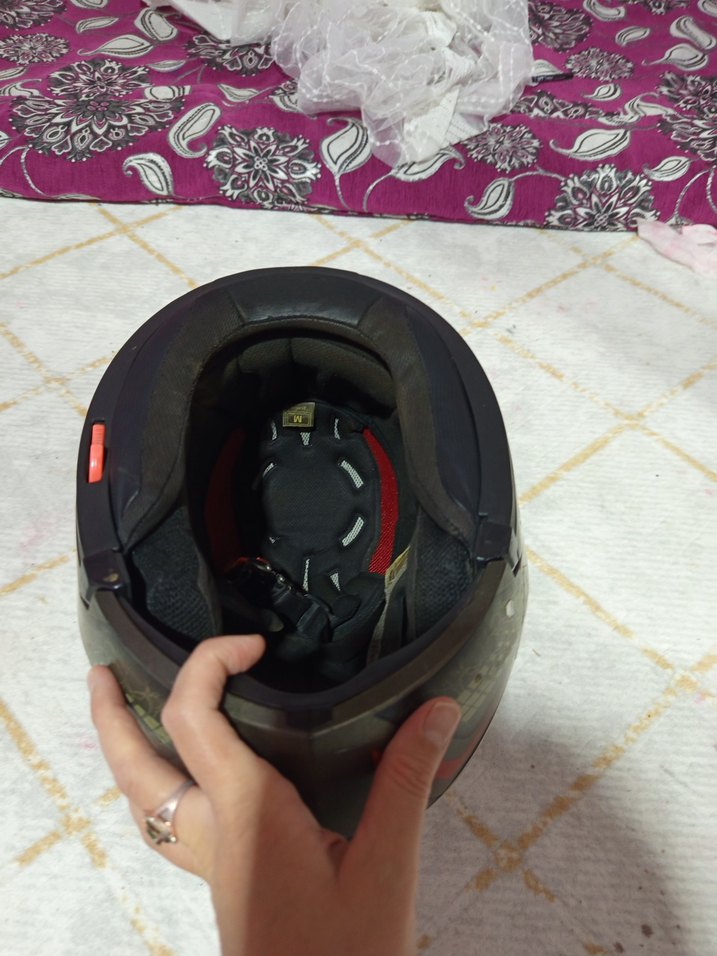 motor kaskı 1 ay kullanıldı sorunsuz - Görsel 3