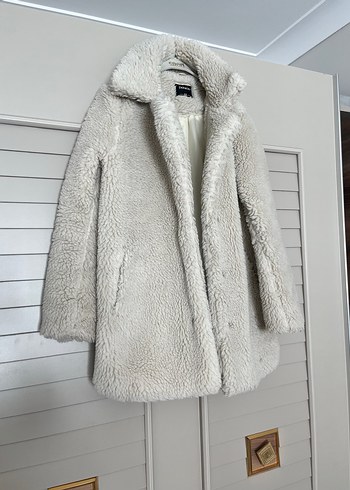 Beyaz Midi Boy Peluş Kaban