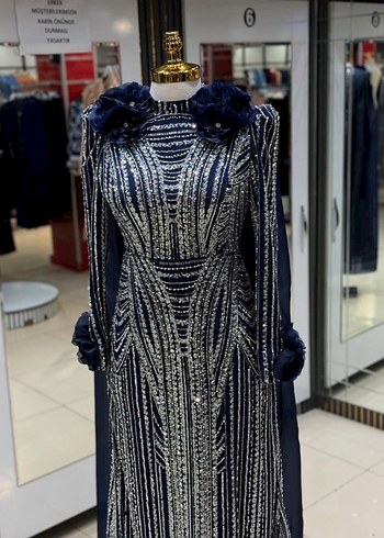 Payet İşlemeli Lacivert Uzun Abiye Elbise - Görsel 2