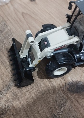 1:50 Ölçekli Alaşımlı Ekskavatör Modeli - Görsel 4