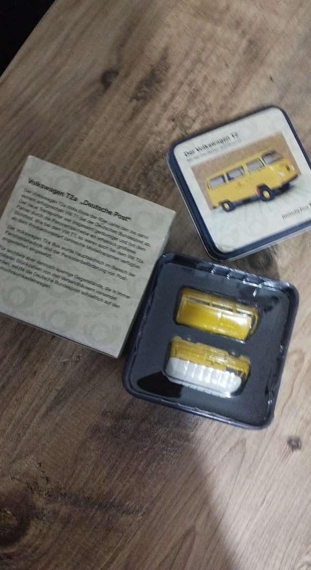 Sarı Volkswagen T2 Oyuncak Araba - Görsel 3