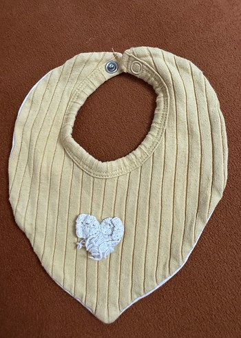 Nakışlı Bej Bebek Önlüğü - Görsel 2