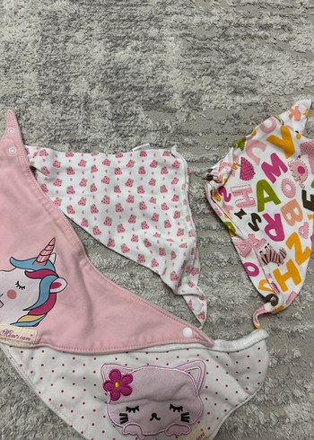 Pembe Baskılı Bebek Önlüğü Seti - Görsel 2