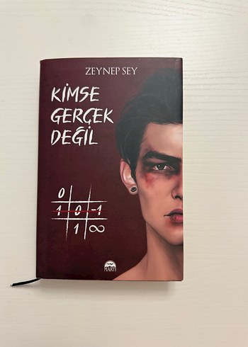 Kimse Gerçek Değil - Zeynep Sey İmzalı ve Ciltli