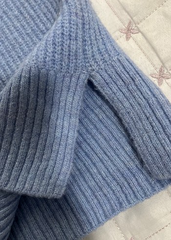 Mavi V Yaka Örgü Süveter - Görsel 5