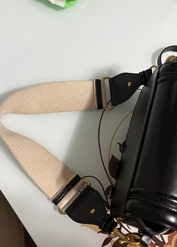 Klasik Siyah Deri Kadın Çanta - Görsel 5