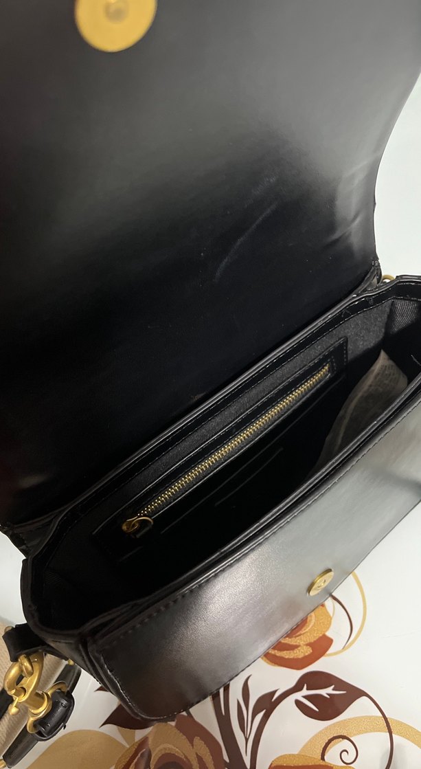 Klasik Siyah Deri Kadın Çanta - Görsel 2