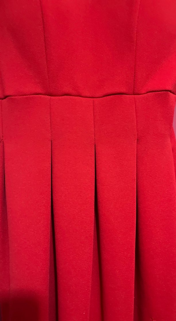 V Yaka Kırmızı Pilili Mini Abiye Elbise - Görsel 3