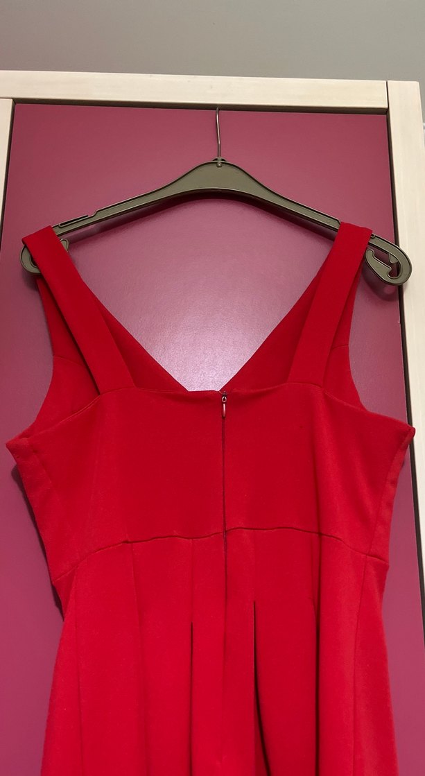 V Yaka Kırmızı Pilili Mini Abiye Elbise - Görsel 4