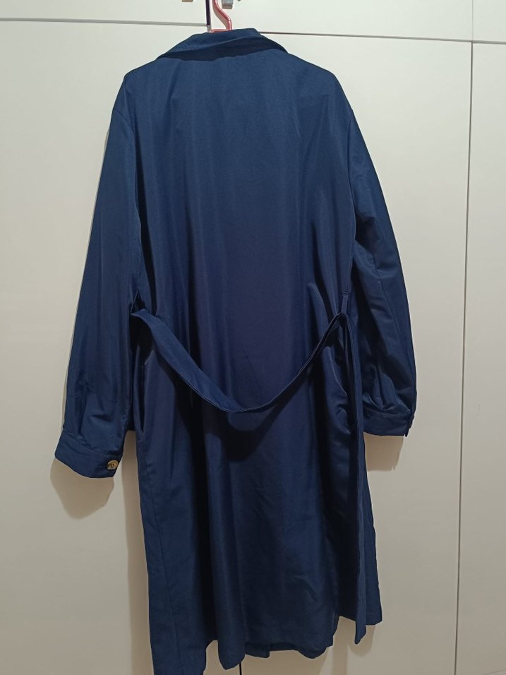 Kadın Mavi Uzun Düğmeli Trençkot - Görsel 2