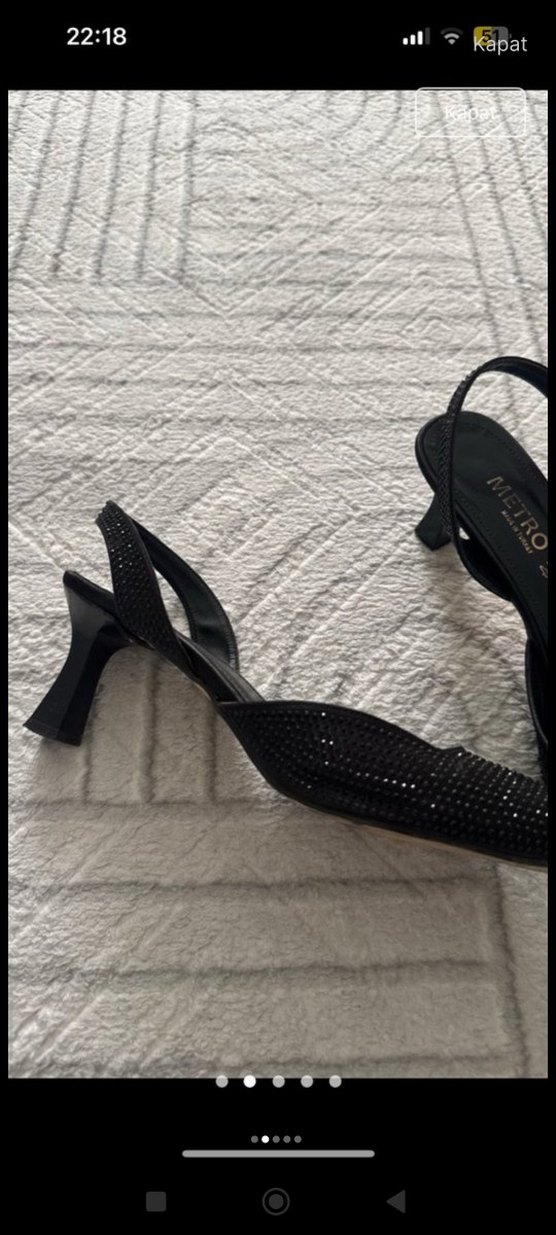 Siyah Payetli Stiletto Topuklu Kadın Ayakkabı - Görsel 4