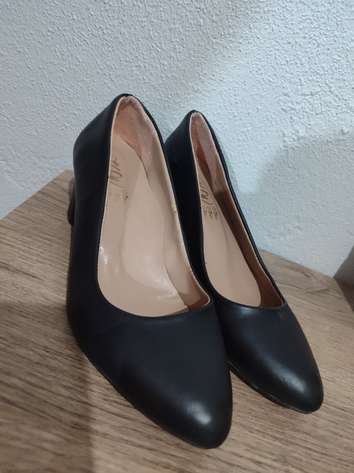 Siyah Modern Klasik Kadın Topuklu Ayakkabı - Görsel 5