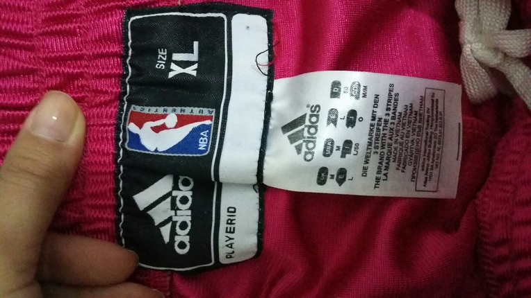 xl Beden Adidas Basket şortu