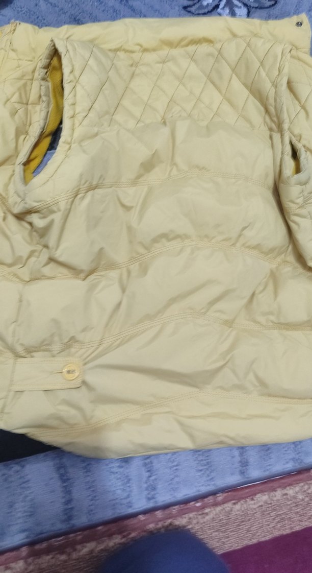 Sarı Kapüşonlu Erkek Kolsuz Ceket - Görsel 3