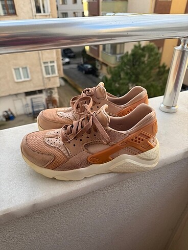 Nike Spor Ayakkabı 1. Kalite Replika!