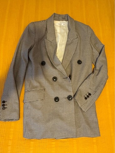 Mango Vatka Detaylı Şık Blazer Ceket
