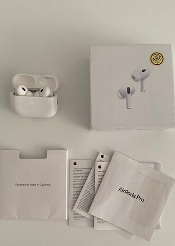 Apple AirPods Pro Kablosuz Kulaklık Beyaz
