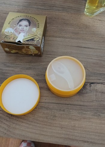 AYDINLATICI SIKILAŞTIRICI VE ONARICI  GÖZ ALTI MASKESİ - Görsel 2