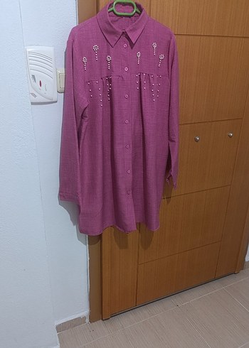 TAŞ DETAYLI KETEN GÖMLEK