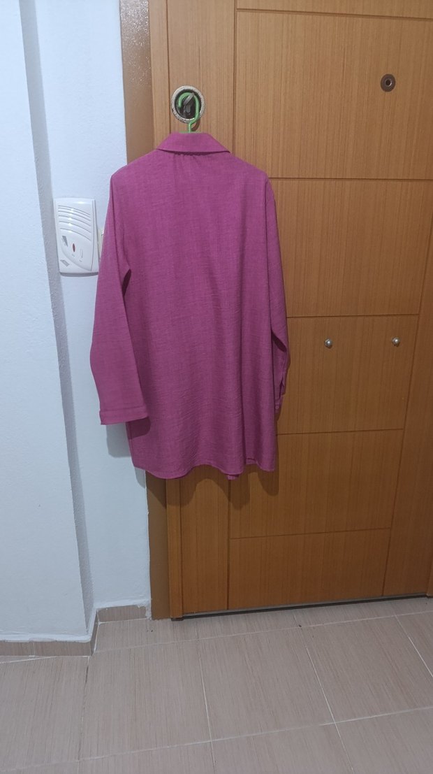 TAŞ DETAYLI KETEN GÖMLEK - Görsel 2