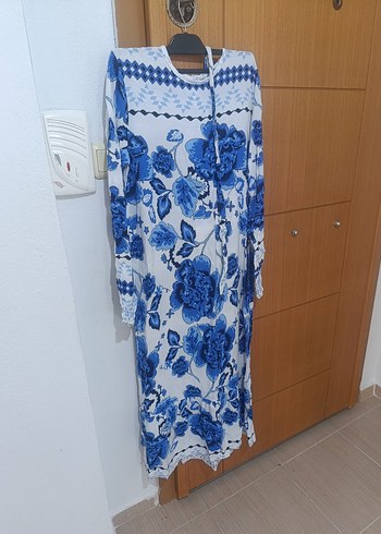 Mavi Püsküllü Uzun  Elbise - Görsel 2