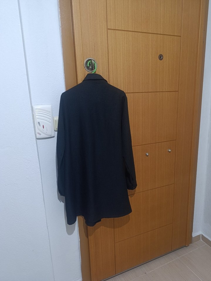 TAŞ DETAYLI KETEN GÖMLEK - Görsel 2