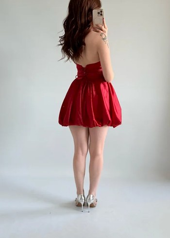 Kırmızı Straplez Mini Parlak Elbise - Görsel 2