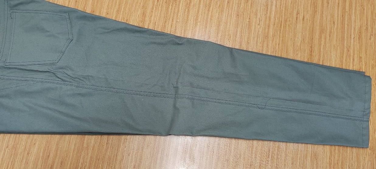 Düz erkek pantolon. - Görsel 3