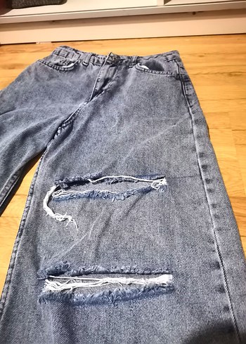 Diğer Retro Yırtıklı Salaş Detaylı Bol Kesim Kadın Jean
