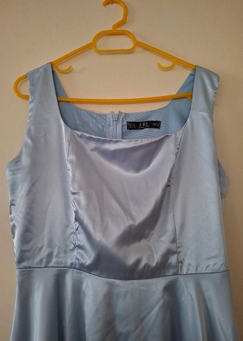 kare yaka açık mavi kısa saten elbise - Görsel 5