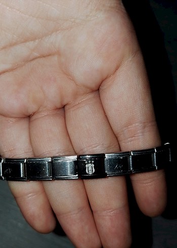 Siyah Parlak Minimalist Biker Kadın Bileklik