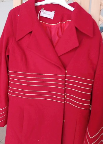 Kırmızı Nakış Detaylı Kaban - Görsel 2