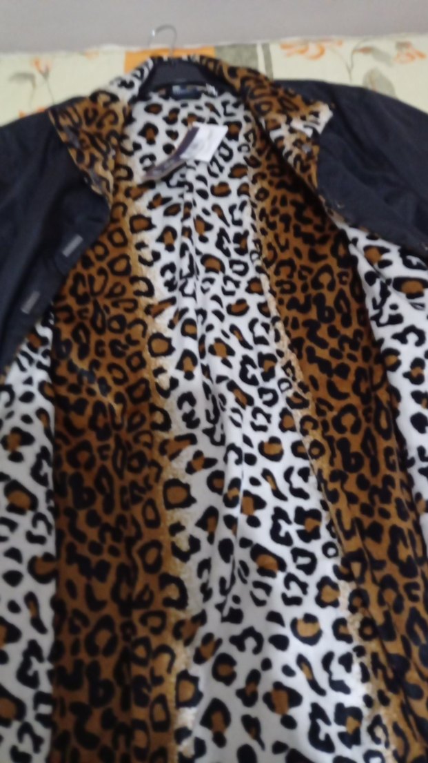 Düğmeli Siyah Kadın Ceket Midi Boy - Görsel 3