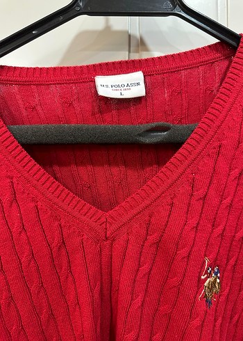 U.S Polo Assn. Kırmızı V Yakalı Yün Kazak