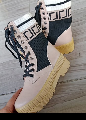 Bej Platform Topuklu Bağcıklı Kadın Bot - Görsel 2