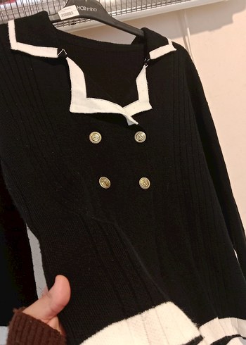 Düğmeli Siyah Beyaz Triko Kadın Kazak - Görsel 3