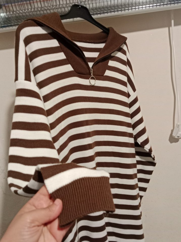 Çizgili Yakası Fermuarlı Örme Kadın Kazak - Görsel 2