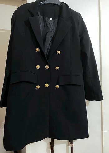 Kadın Siyah Düğmeli Midi Blazer Ceket